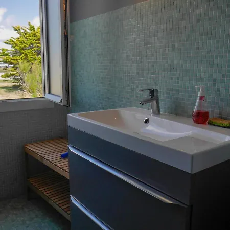 Maison De Famille Sur La Cote Sauvage - Fr-1-418-204 Tatil Evi